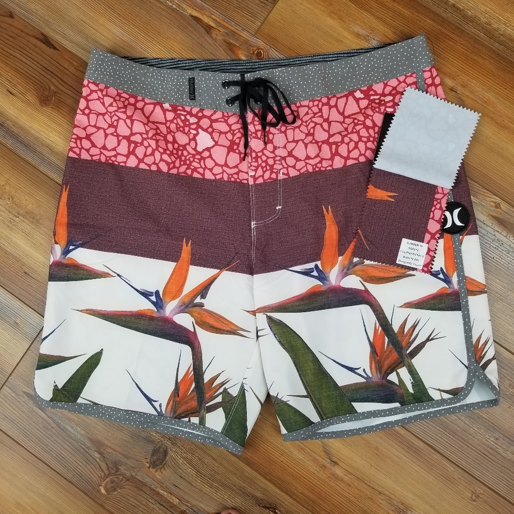 Hurley Phantom Bird of Paradise Boardshorts 18"